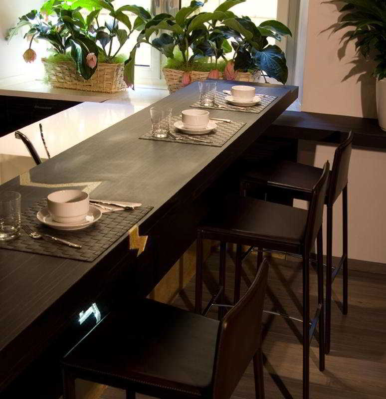 Stylish Room Rom Restaurant billede